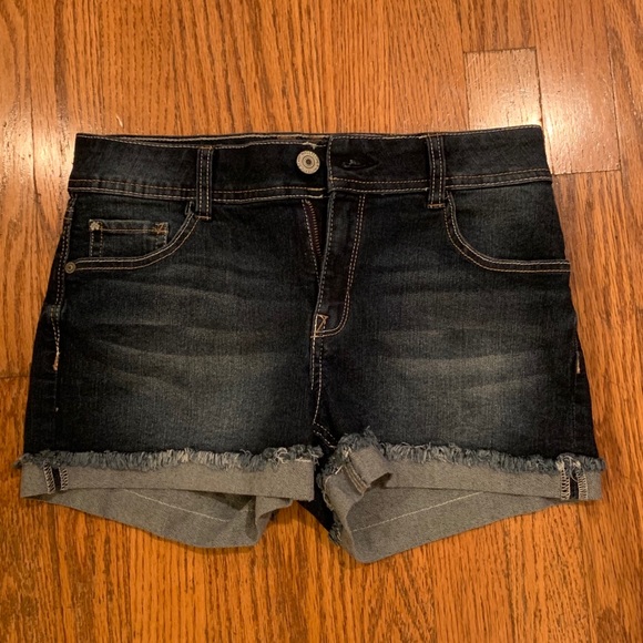 Wallflower Jean Shorts!! - Picture 2 of 5